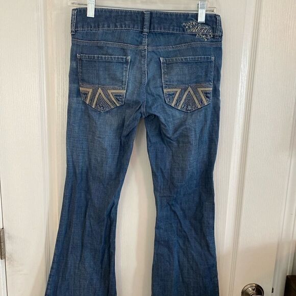 American eagle Vintage 77 jeans Size 2 short - Picture 2 of 13